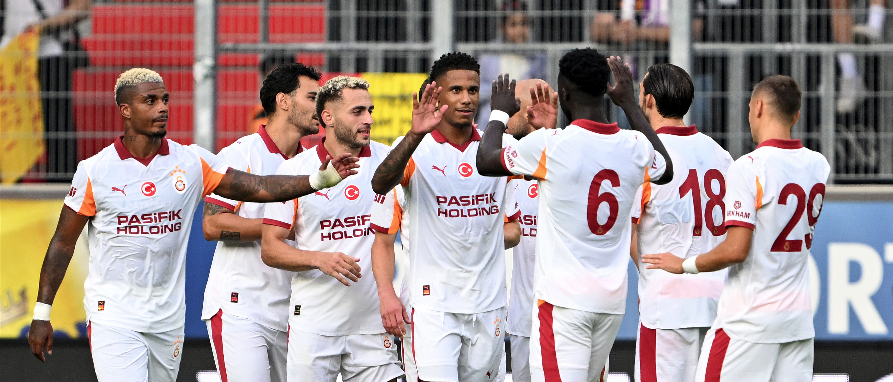 Galatasaray hazırlık maçlarında kazanmayı sürdürüyor: Arda yine gol attı