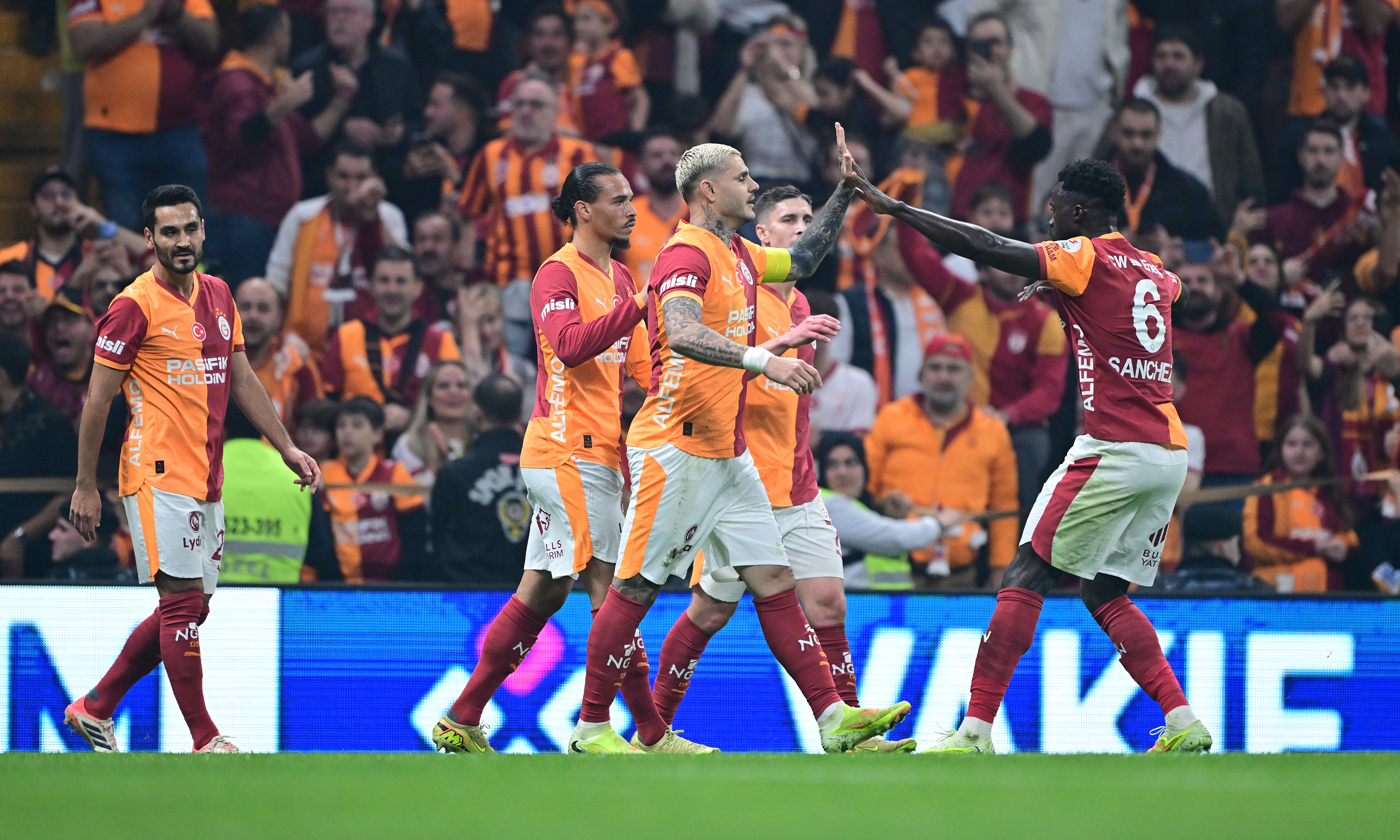 Icardi'den eleştirilere yanıt ve Fenerbahçe sözleri