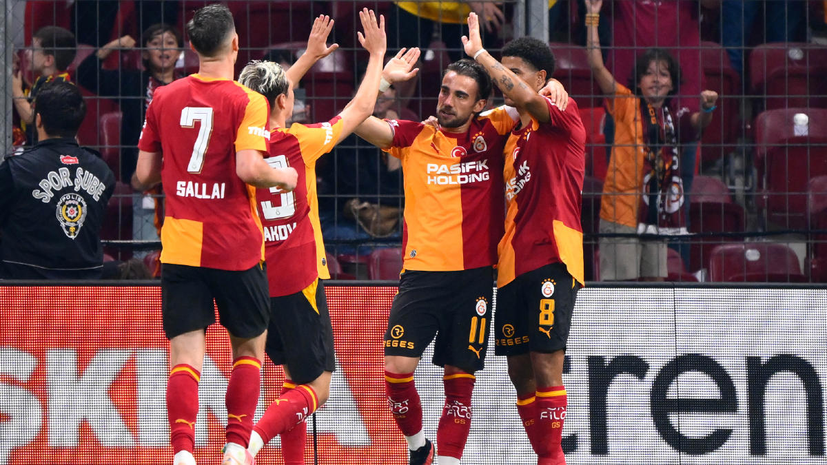 Seyrantepe'de gol düellosu: Galatasaray, 3 puanı kaptı
