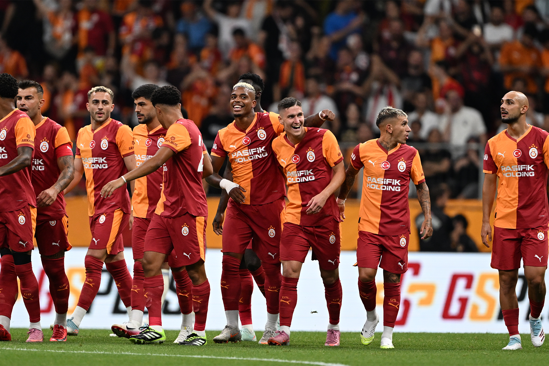 Aslanlar'dan Fikstür Sihirbazlığı: 'Frankfurt Öncesi Bi' Gün Fazla Uyusak Fena Olmaz!'