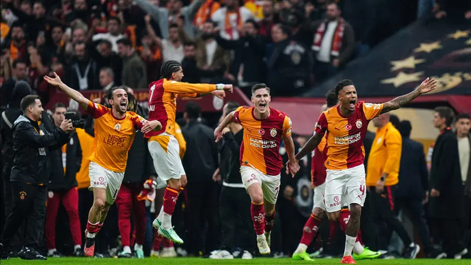 Galatasaray'dan ezeli rakiplerine fark: İşte son 10 yıldaki derbi puanları