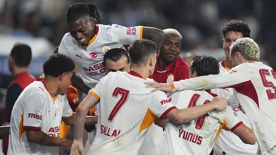 Ve Okan Buruk'tan Sporting maçı için Leao kararı çıktı! Hücumda forma vereceği 3 ismi belirledi - 3