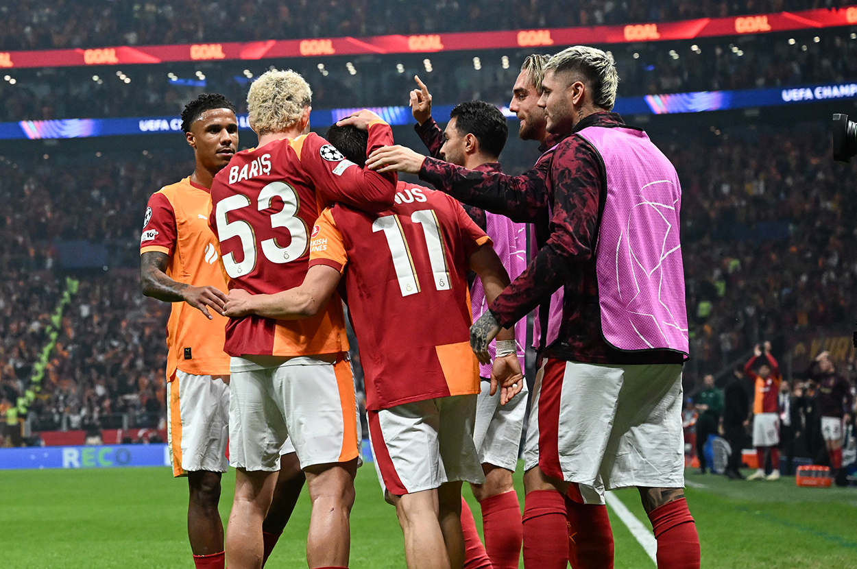 Avrupa Titriyor, Cimbom Yine Sahneye Çıktı!
