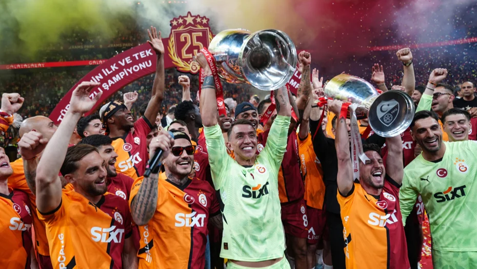 Galatasaray'da ayrılacak isimler belli oldu: En az 6 isimle vedalaşılacak - 1
