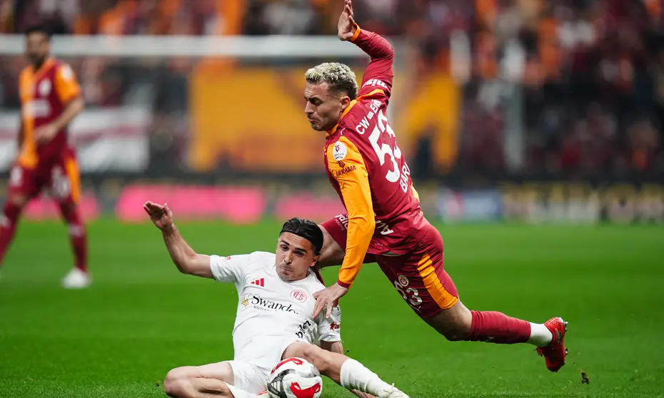 Trendyol Süper Lig'de şampiyon Galatasaray - 3