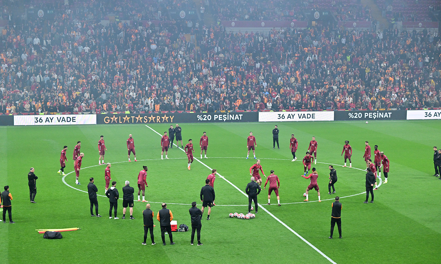 Galatasaray'ın Samsunspor maçı kamp kadrosunda 2 eksik