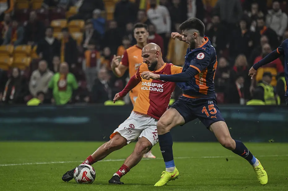 "Okan Buruk'a 'Beni devre arasında yollama hocam' mesajı" | Spor yazarları Galatasaray için ne dedi? - 4