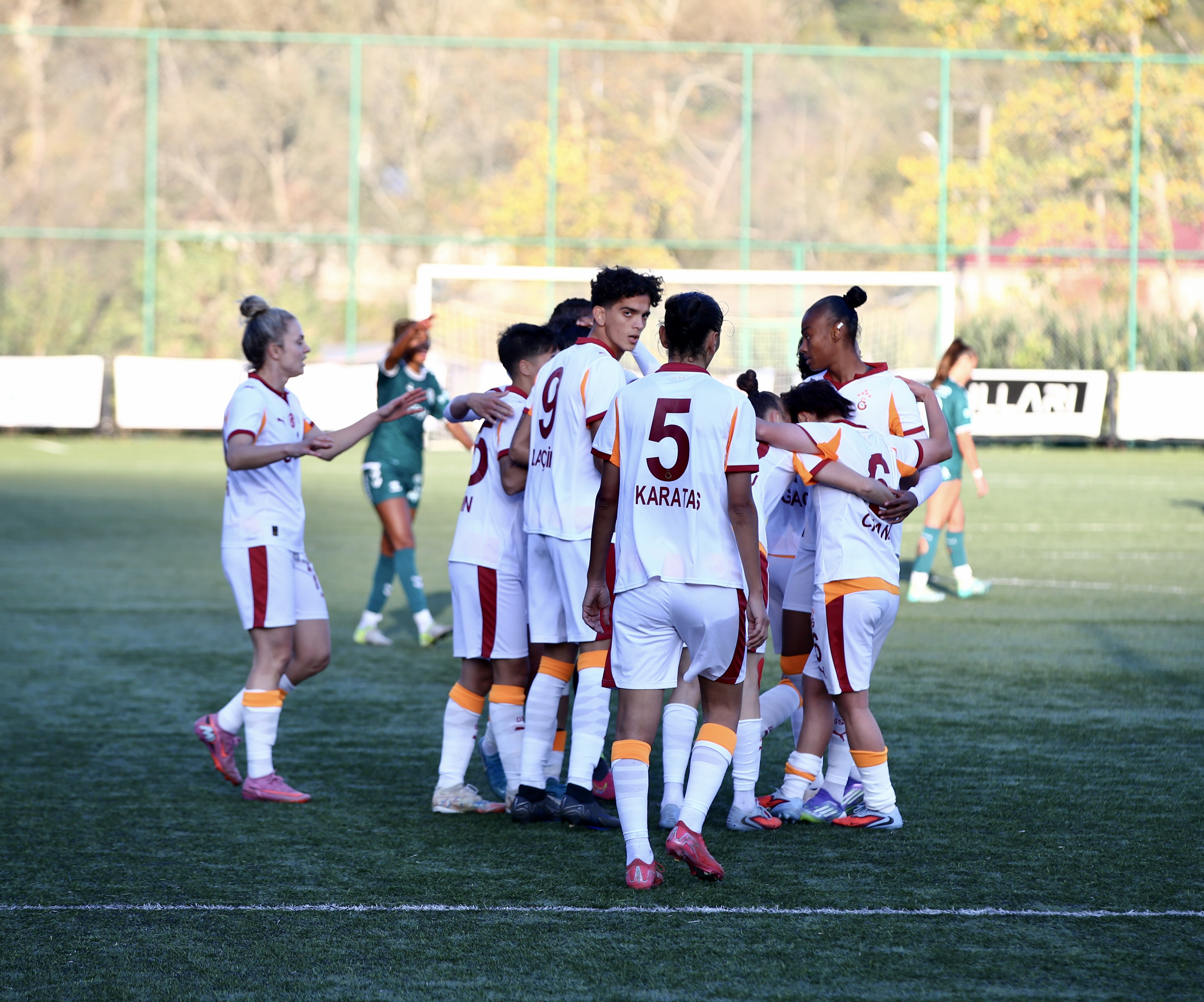 Lider Galatasaray deplasmanda hata yapmadı