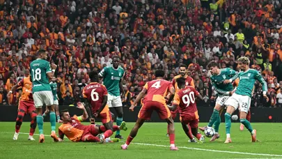 Galatasaray'da bonuslarla 43 milyon euroluk ayrılık! Liverpool'un teklifini duyurdular Galatasaray'da bonuslarla 43 milyon euroluk ayrılık! Liverpool'un teklifini duyurdular