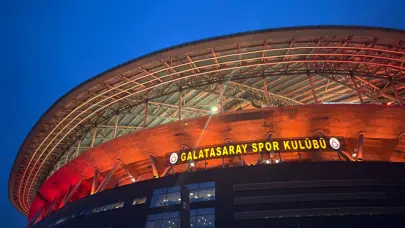 Galatasaray ezeli rakiplerine fark attı! Neredeyse 1 milyar liralık kar, KAP'a bildirildi Galatasaray ezeli rakiplerine fark attı! Neredeyse 1 milyar liralık kar, KAP'a bildirildi