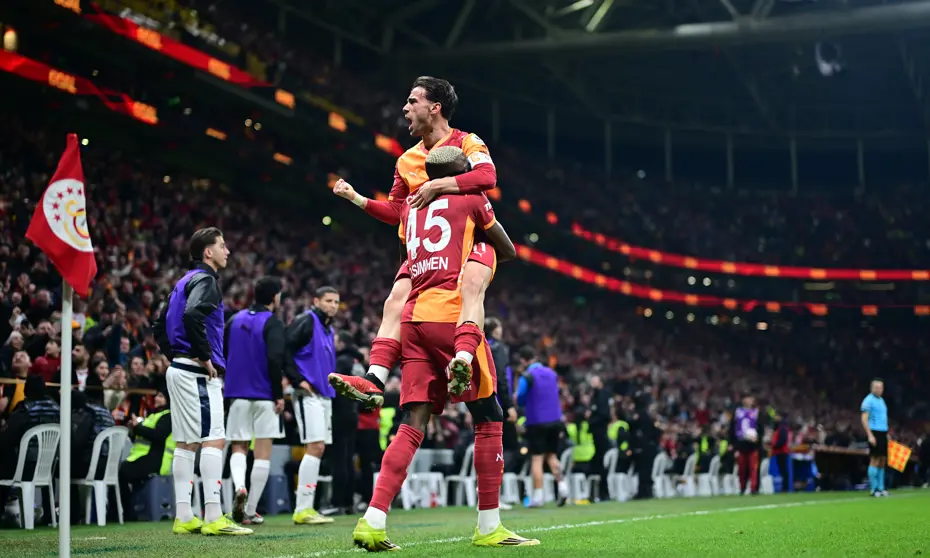 Galatasaray, Başakşehir'i 3'ledi: Fenerbahçe ile farkı 7'ye çıkardı - 4