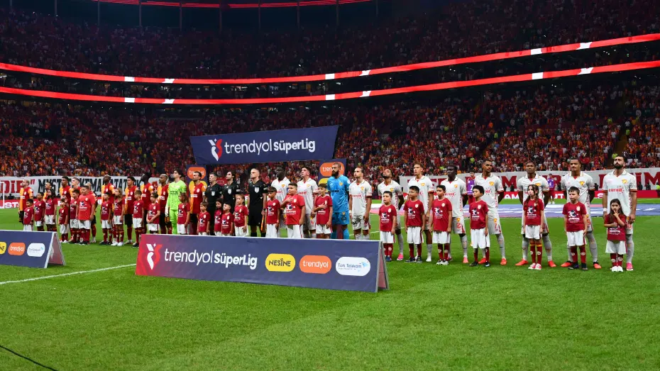 Trio ekibi çok net! Galatasaray'ın penaltısı doğru mu, Göztepe penaltı beklentisinde haklı mı? - 3