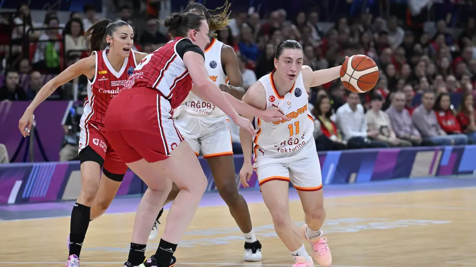 Kadınlar EuroLeague finalinde Türk derbisi: Fenerbahçe - Galatasaray