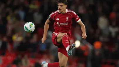 Liverpool'un 31 milyon euroluk transferi ilk maçında sakatlandı