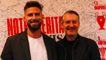 Lille, Olivier Giroud'nun sözleşmesini bir yıl uzattı