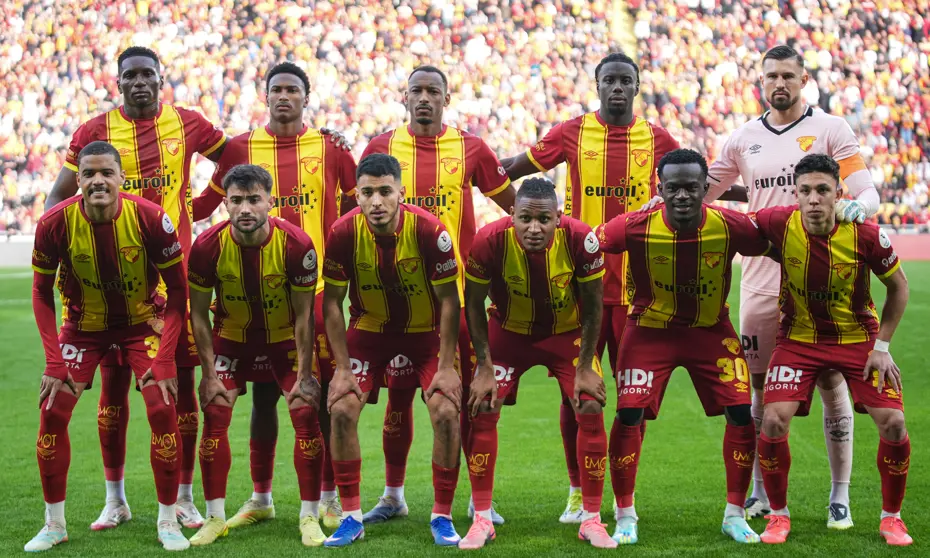 Süper Lig'de şampiyonluk oranları güncellendi: Sadece bir takımda değişim yaşandı - 4