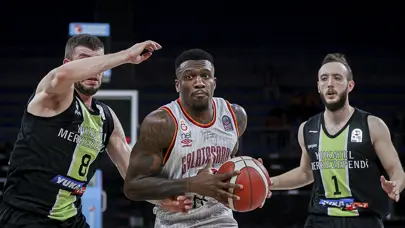 Galatasaray Nef evinde mağlup oldu