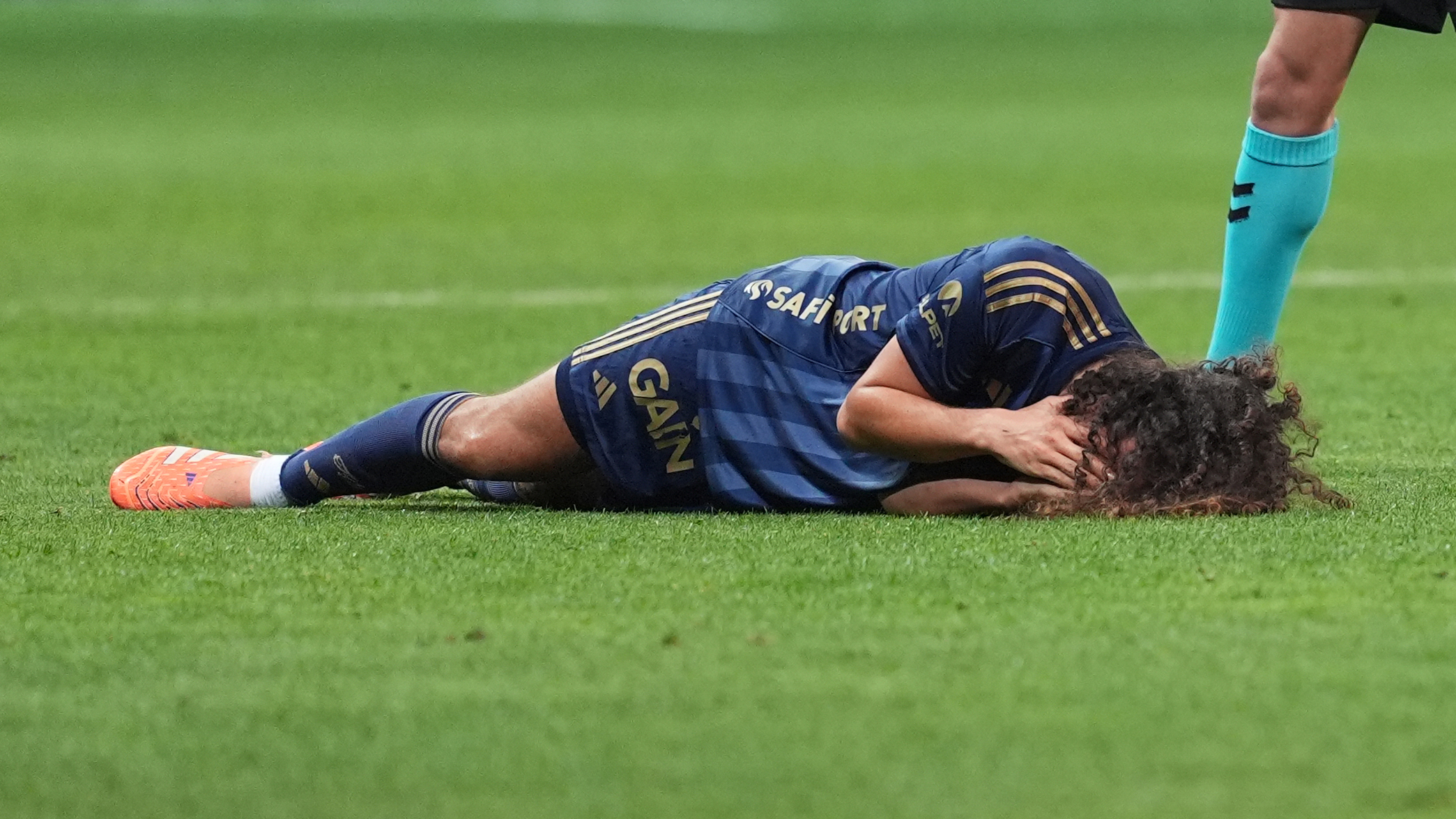 Fenerbahçe'den hakem kararlarına tepki: 