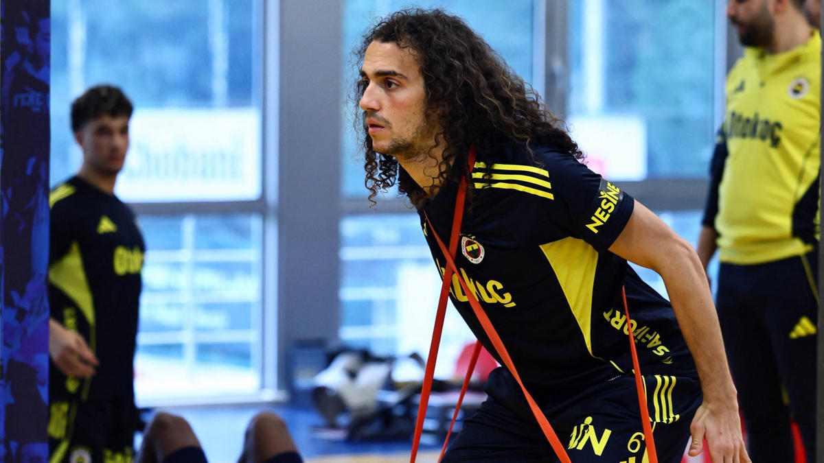 Fenerbahçe, Beşiktaş derbisine hazırlık için çift antrenman yaptı