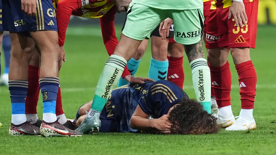 Fenerbahçe'den hakem kararlarına tepki: "Yorumsuz" - 2
