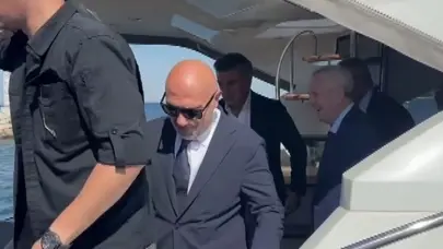 Aziz Yıldırım ve Hakan Bilal Kutlualp, tarihi toplantıya birlikte geldi