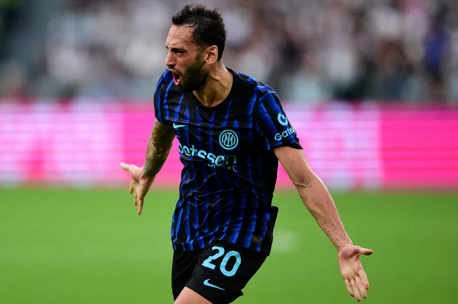 Hakan Çalhanoğlu'nun damga vurduğu maçta, İtalyanlardan Galatasaray detayı - 5 Hakan Çalhanoğlu'nun damga vurduğu maçta, İtalyanlardan Galatasaray detayı - 5