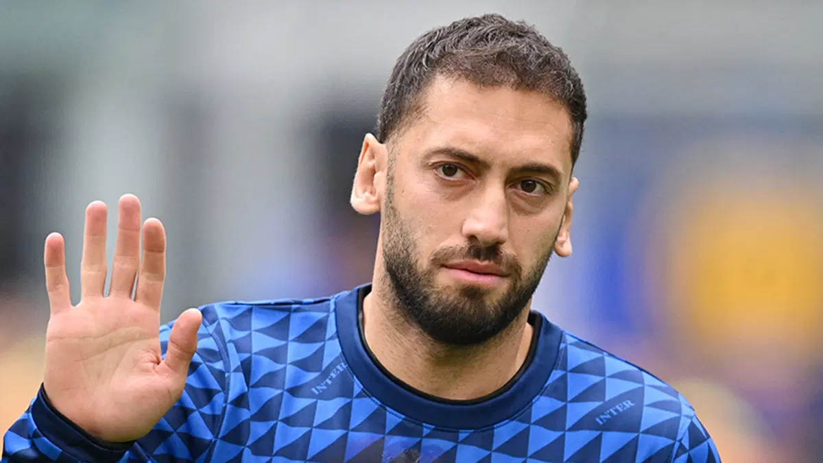 Hakan Çalhanoğlu bombasını patlattı, anında ismini söyledi