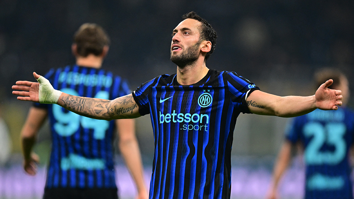 Hakan Çalhanoğlu ne zaman dönecek? Chivu, Arsenal maçından önce bizzat duyurdu