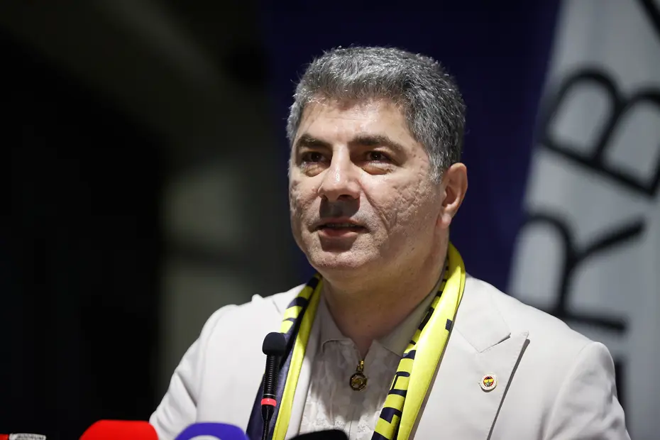 Hakan Safi, Fenerbahçe'nin transfer bütçesini 250 milyon euro olarak belirledi - 4