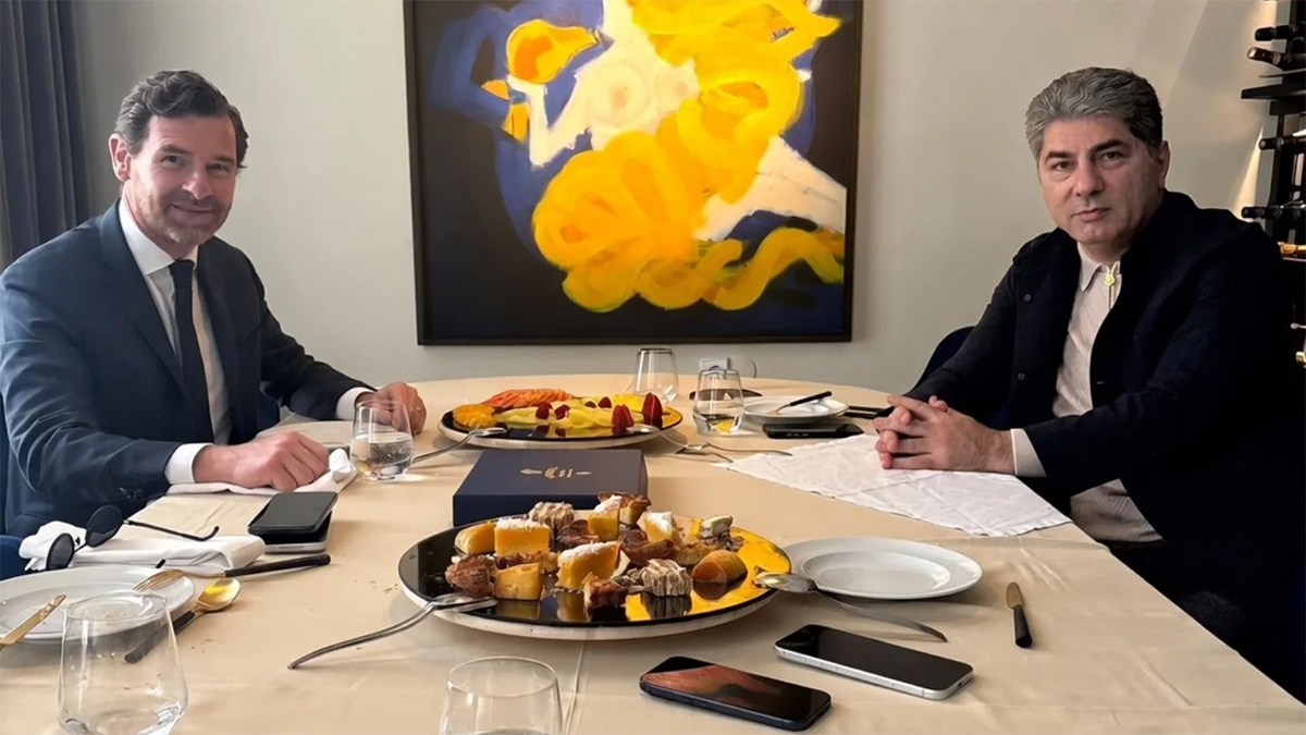 Hakan Safi'den sürpriz ziyaret