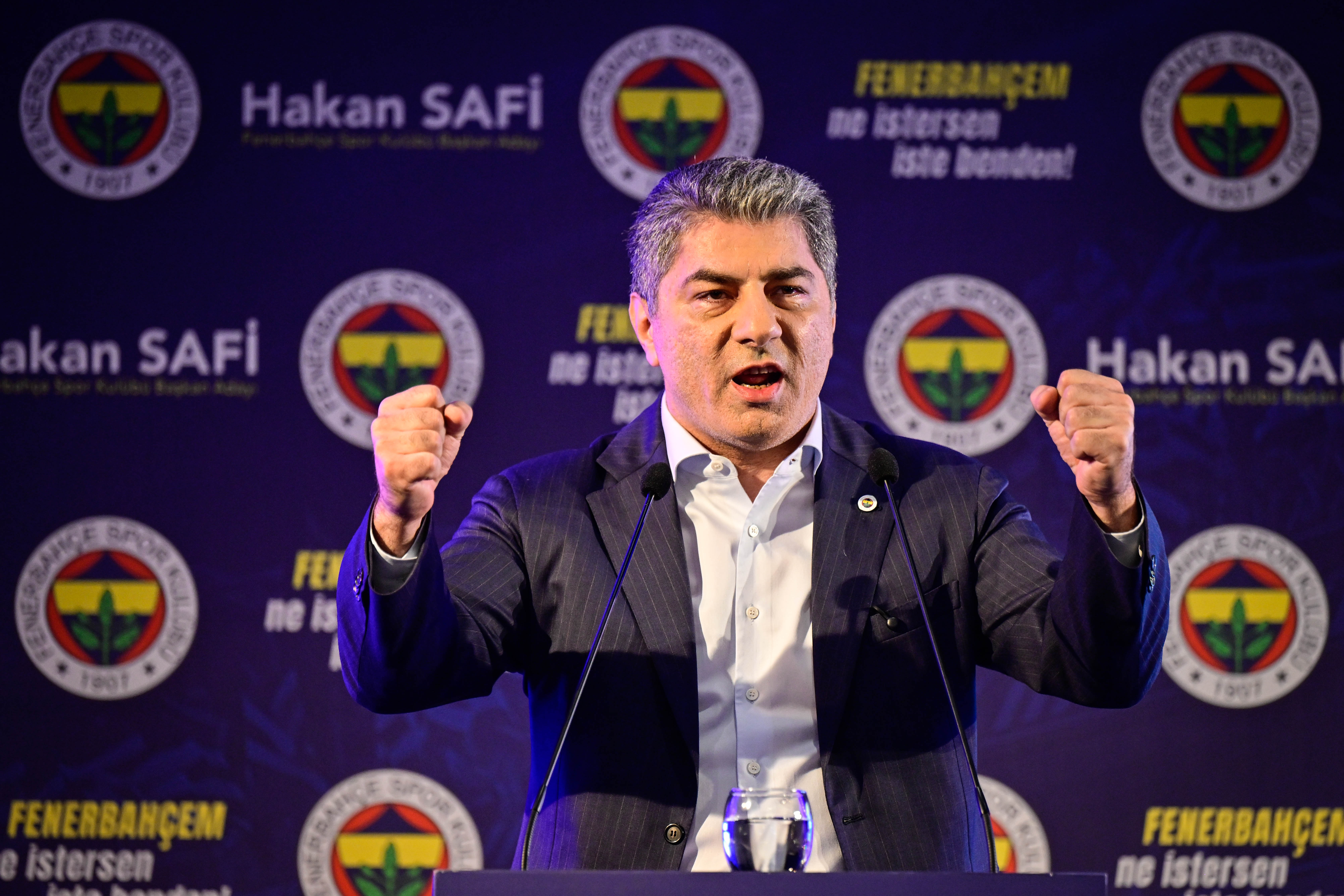 SON DAKİKA | Hakan Safi milli yıldızın transferini duyurdu
