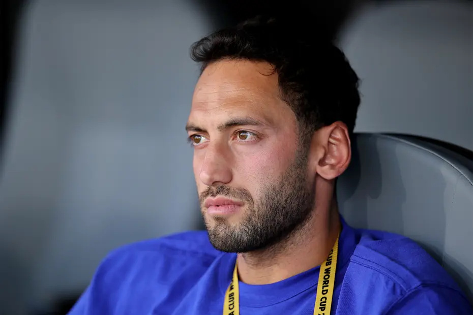 Galatasaray'a Hakan Çalhanoğlu müjdesi: Inter ayrılığa hazırlanıyor - 5 Galatasaray'a Hakan Çalhanoğlu müjdesi: Inter ayrılığa hazırlanıyor - 5