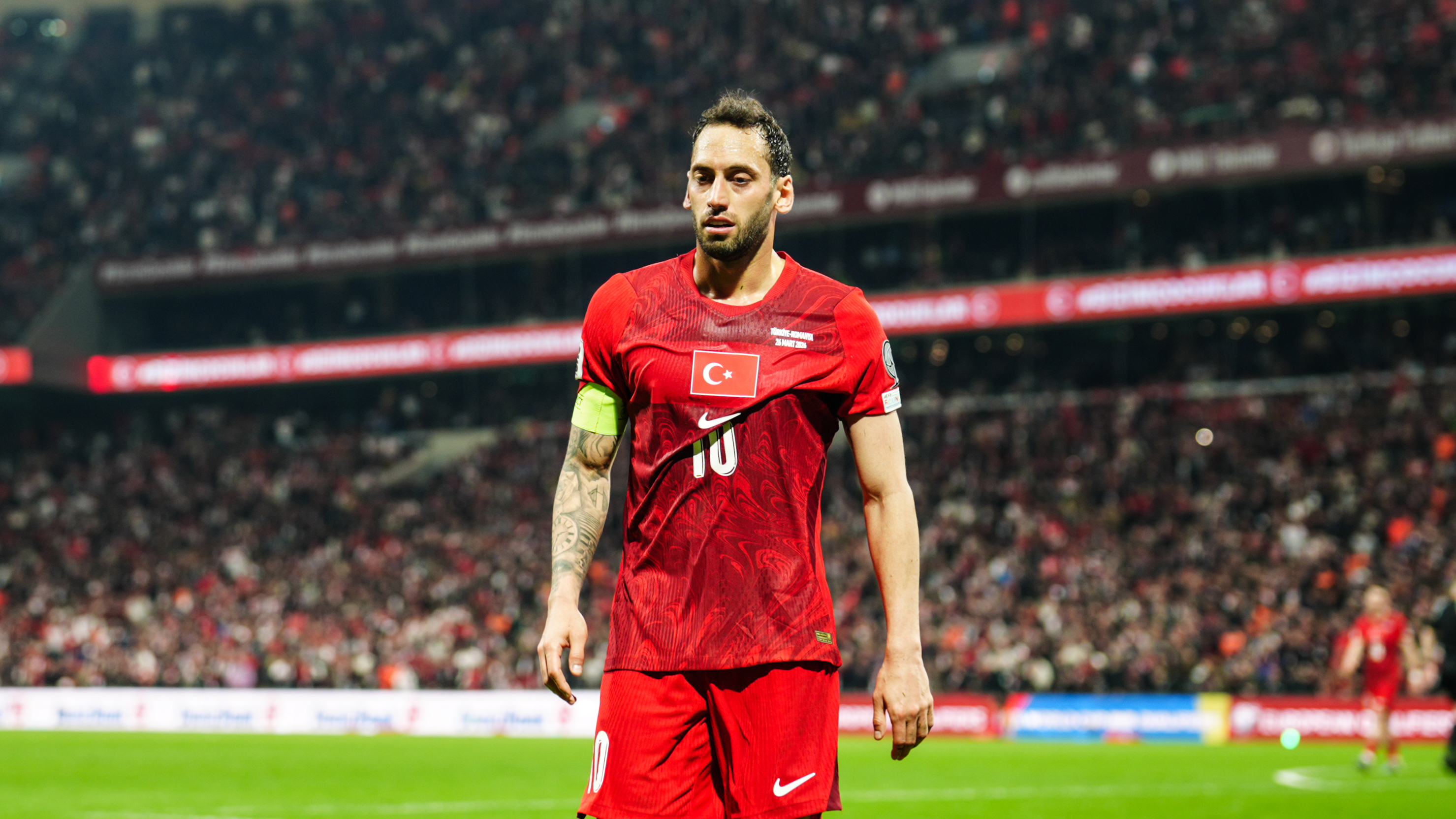 Hakan Çalhanoğlu'ndan dikkat çeken çıkış: 