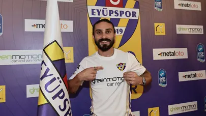 Halil Akbunar Türkiye'ye dönüş hikayesini anlattı: "Vize problemi yaşadım"