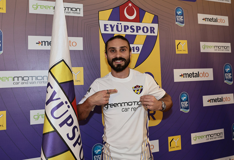 Halil Akbunar, Türkiye'ye geri döndü