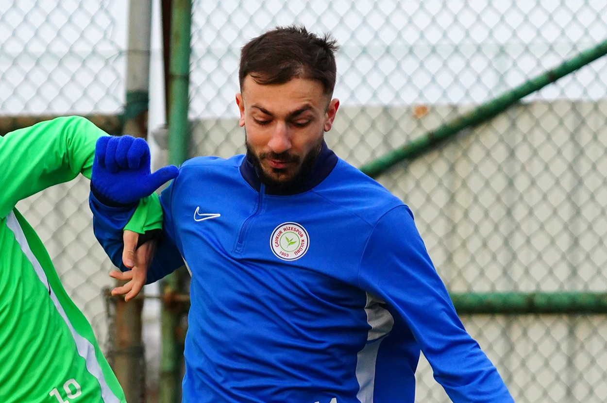 Beşiktaş maçındaki olay pozisyon sonrası ilk kez konuştu! Halil Dervişoğlu'ndan tepkilere yanıt geldi