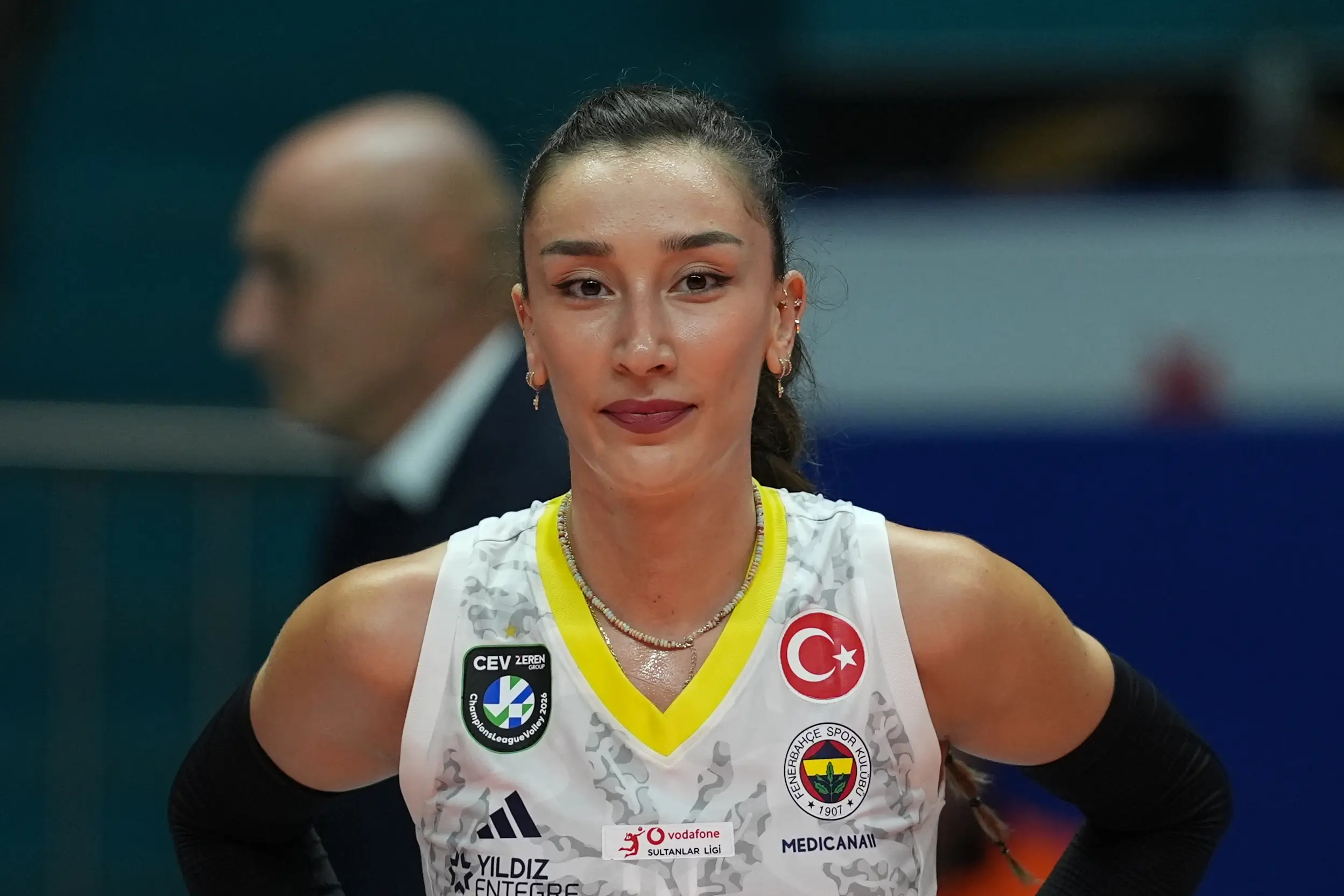 Fenerbahçe'de Hande Baladın şoku: Tüm salon başına toplandı, Eda Erdem gördüğü gibi yıkıldı