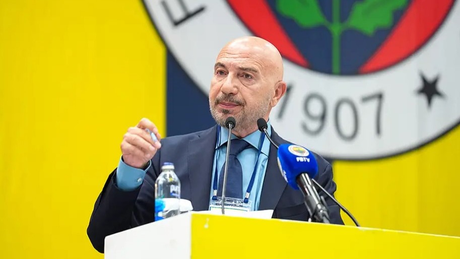 Hakan Bilal Kutlualp konuşurken salonda aniden bir ses yükseldi! YDK'de tansiyonu yükselten cümle