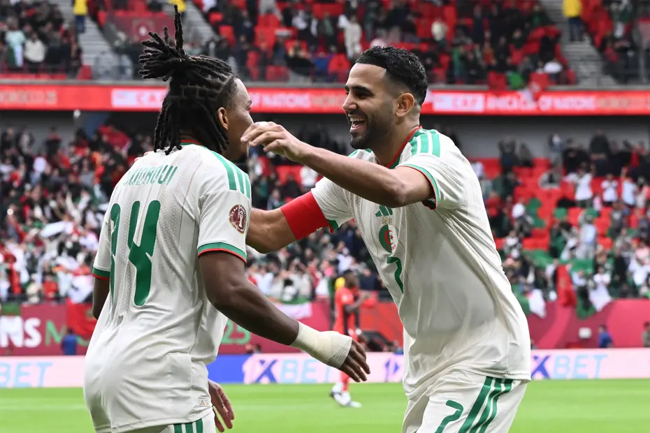 Galatasaray'dan transferde ters köşe: Bu isim hiç gündemde yoktu - 3 Galatasaray'dan transferde ters köşe: Bu isim hiç gündemde yoktu - 3