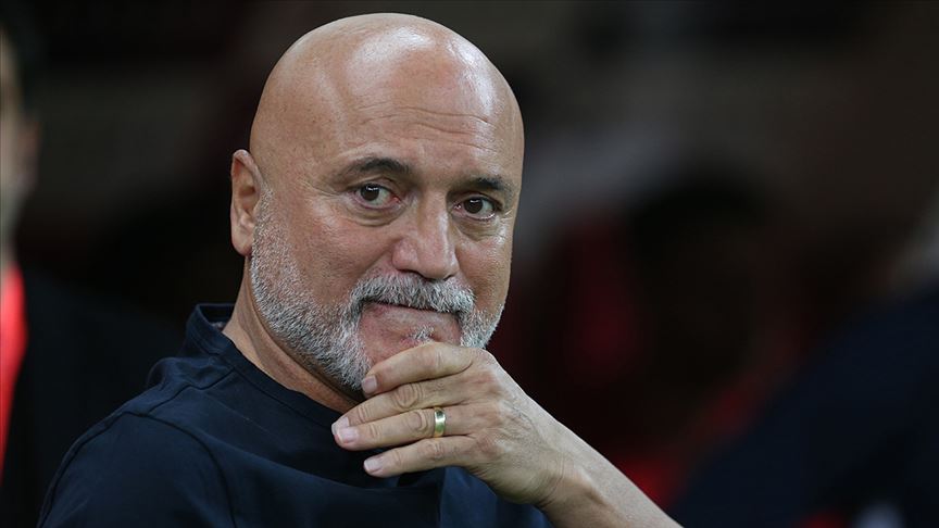 Hikmet Karaman yerle yeksan, yeni takımında büyük şok