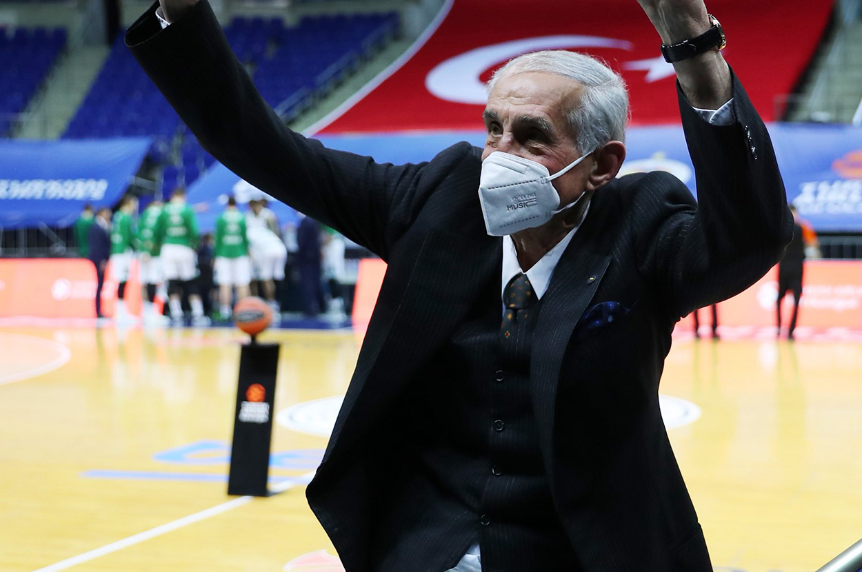 Fenerbahçe'nin acı günü: Hüseyin Kozluca vefat etti