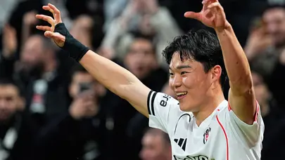 Beşiktaş maçı bittiği gibi Hyeon-gyu Oh'u duyurdular! Güney Kore'de yer yerinden oynadı Beşiktaş maçı bittiği gibi Hyeon-gyu Oh'u duyurdular! Güney Kore'de yer yerinden oynadı