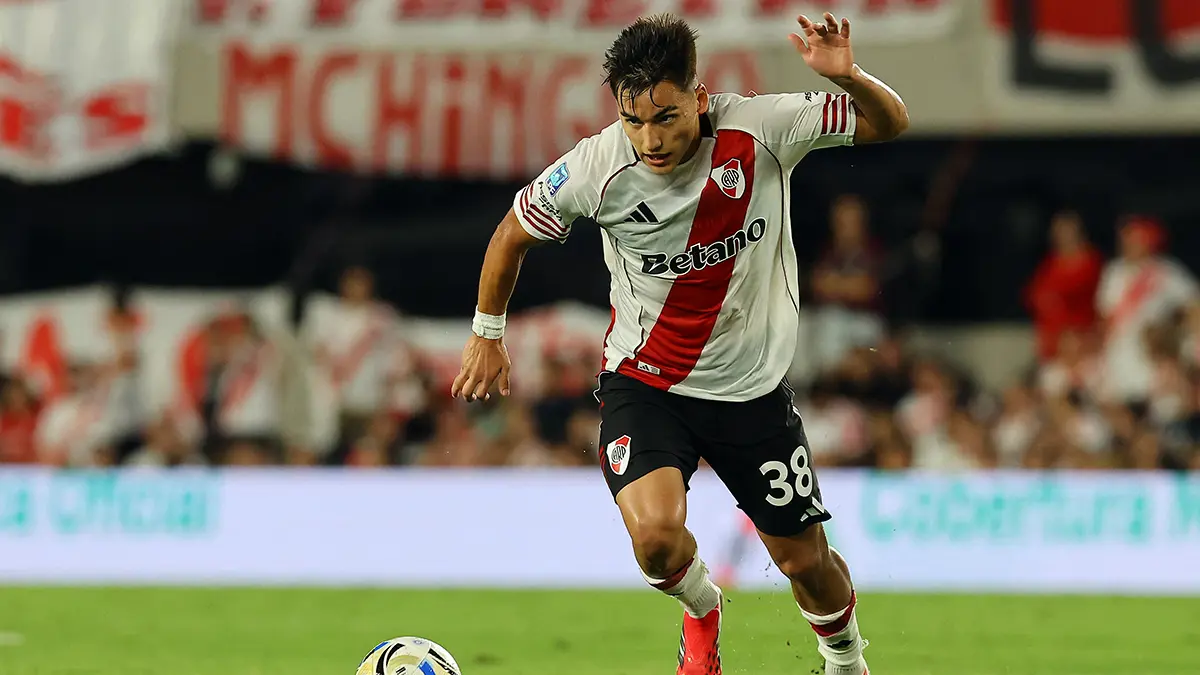 Trabzonspor'dan Subiabre'ye flaş teklif! Arjantin efsanesi olan menajeri transfer için tarih verdi