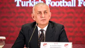 Hacıosmanoğlu'ndan Dursun Özbek ve Okan Buruk'un sözlerine flaş cevap Hacıosmanoğlu'ndan Dursun Özbek ve Okan Buruk'un sözlerine flaş cevap