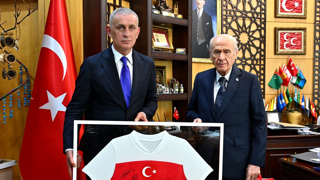 Devlet Bey'den Hacıosmanoğlu'na Jeton Düştü: 'Cesur Delikanlı, Devam Et Kaptan!'