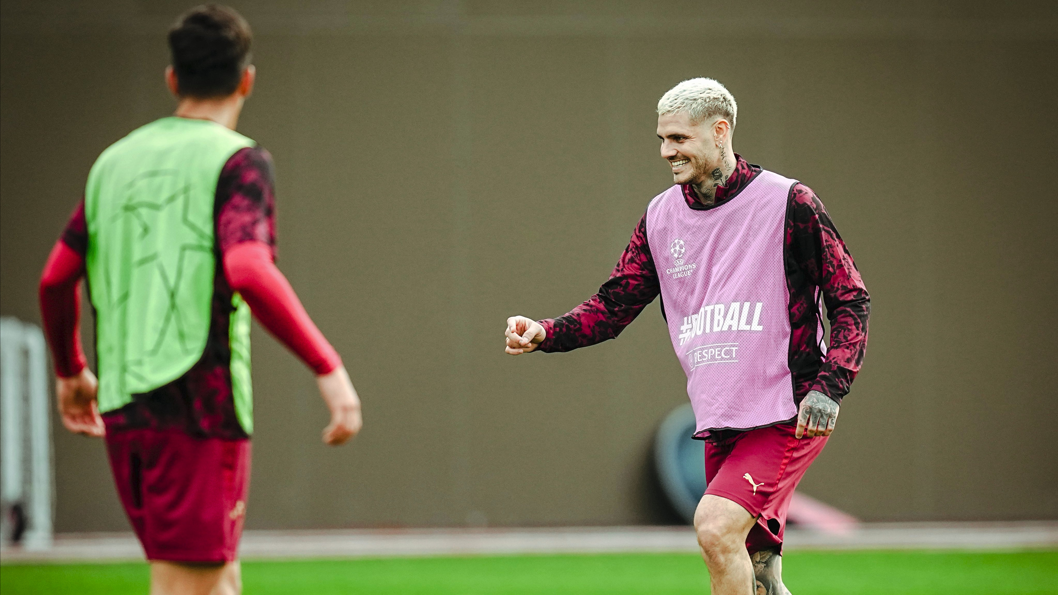 Galatasaray'da Antrenmana 'Mazeretim Var Hoca' Dedi: 6 Aslan Sahayı Es Geçti!