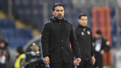 İlhan Palut yenilginin ardından "Bunun kabul edilecek bir yanı yok" diyerek açıkladı