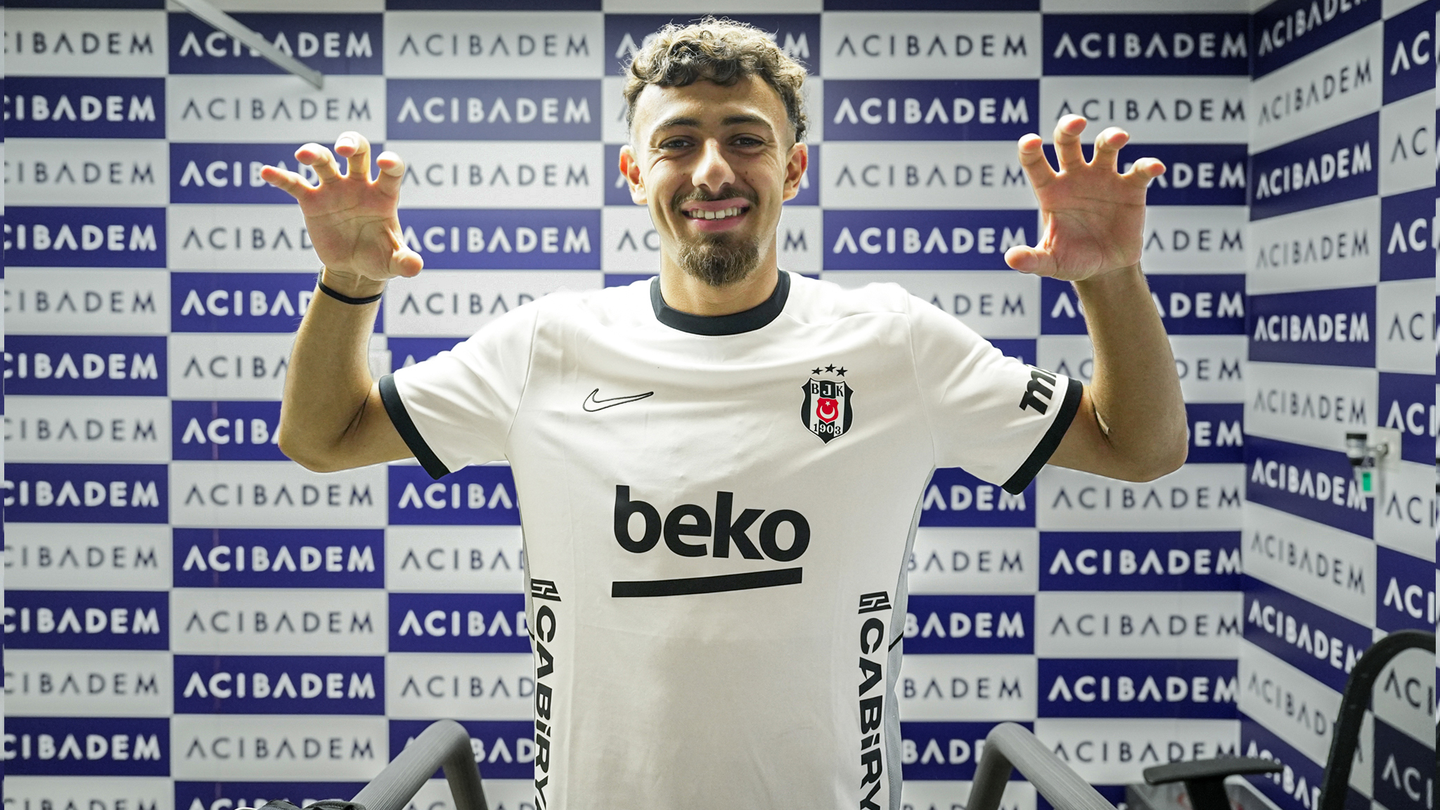 İlhan Fakılı, Beşiktaş taraftarına övgüler yağdırdı