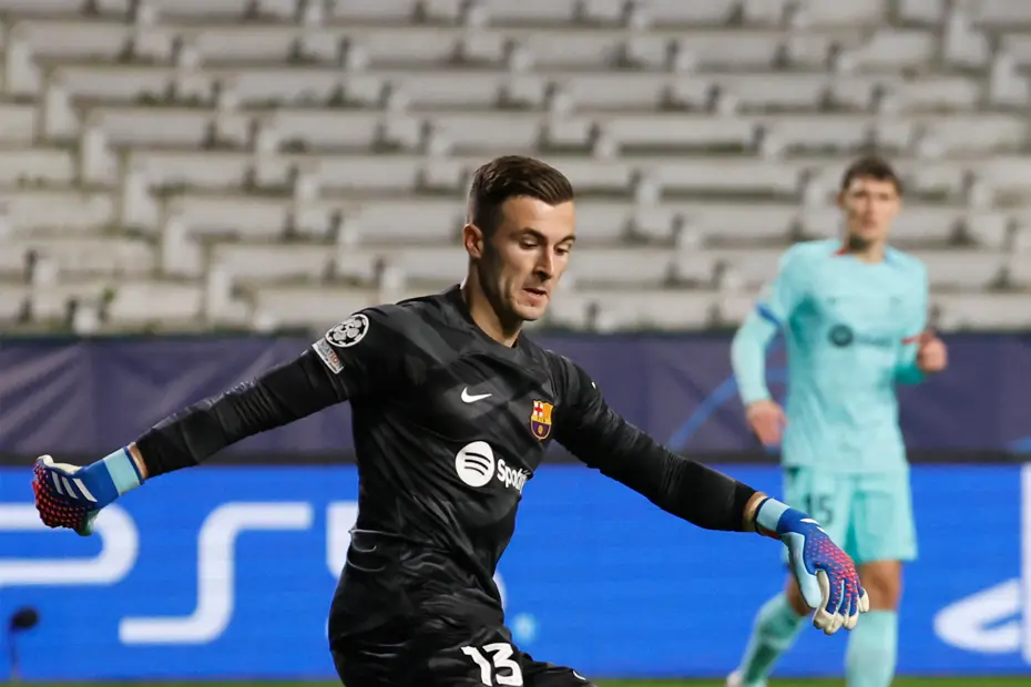 Inaki Pena için resmi açıklama geldi: Yeni sezonda forma giyeceği takım belli oldu - 2 Inaki Pena için resmi açıklama geldi: Yeni sezonda forma giyeceği takım belli oldu - 2