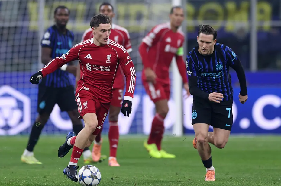 Hakan Çalhanoğlu'nun kabusu yaşadığı maçta olay karar! Şampiyonlar Ligi'nde hakemi yerin dibine soktular - 6